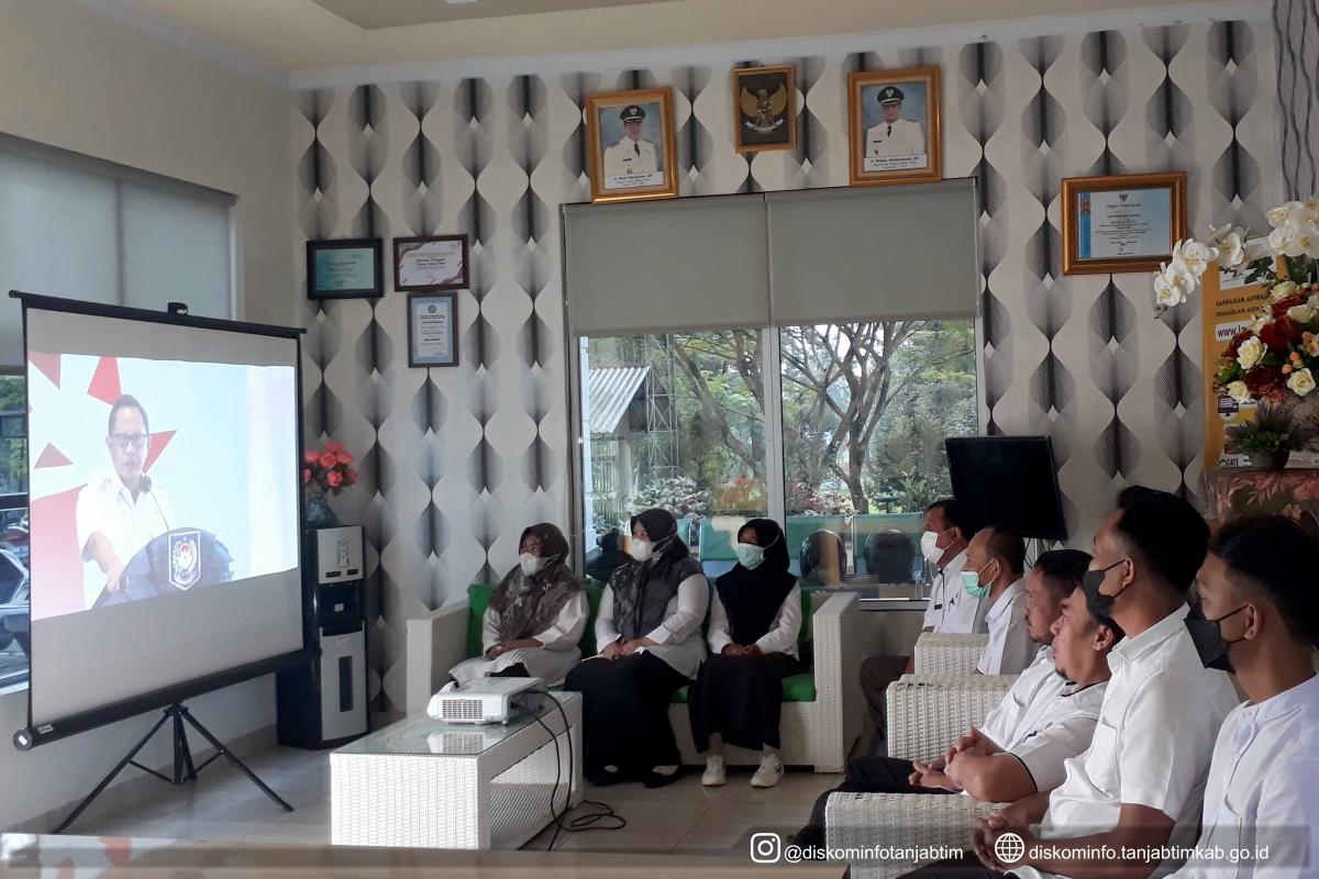 Mengikuti kegiatan Kemendagri BerAKHLAK: Transformasi Budaya Kerja di Era 4.0